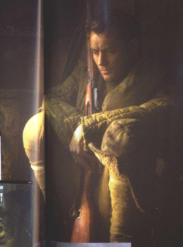 出演电影《 a target="_blank" href="/item/疯狂追缉令/4180483"