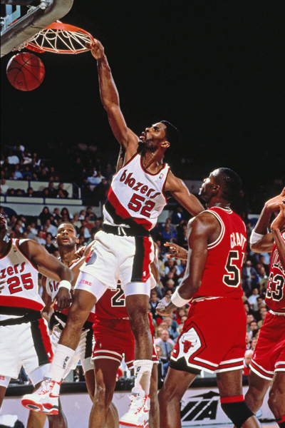  p>巴克·威廉姆斯(buck williams),全名:查尔斯·林伍德·威廉姆斯