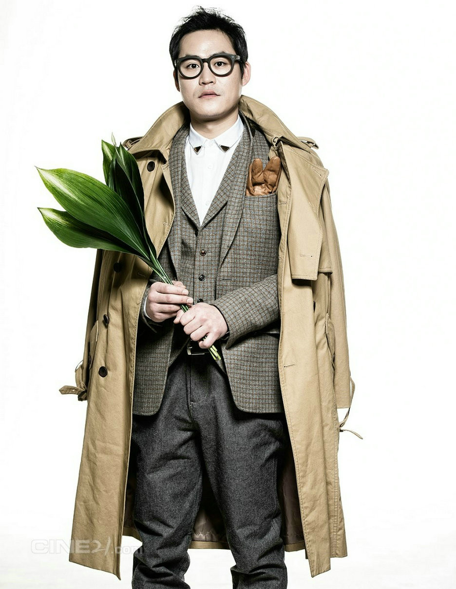  p>金成钧,1980年5月23日出生于韩国大邱.韩国男演员.