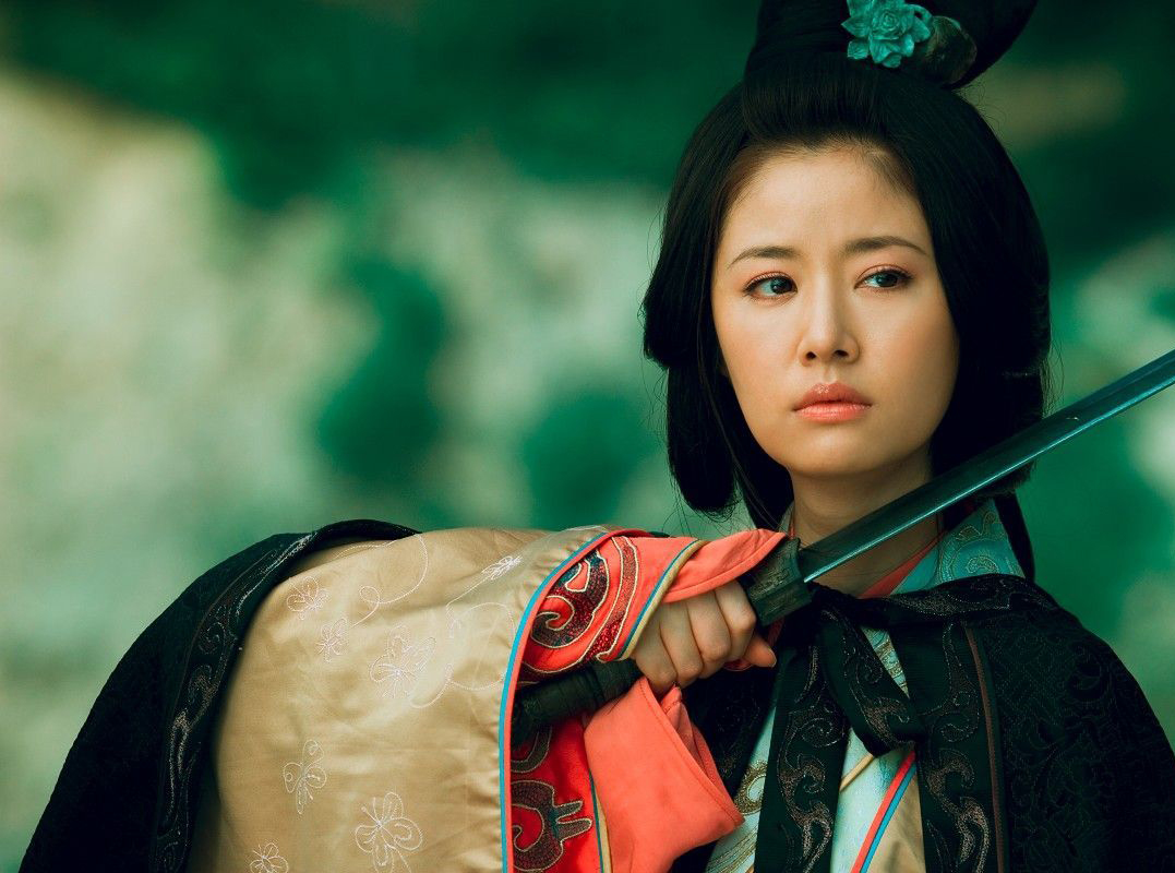 ,1976年1月27日出生于台湾省台北市,华语影视女