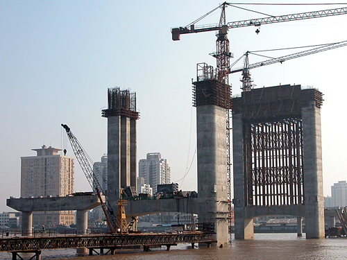  p>瓯南大桥(ounan bridge),又称鳌江三桥,是中国浙江省温州市境内