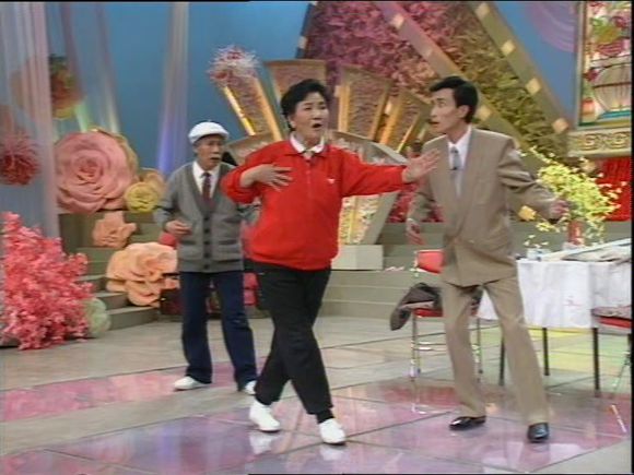  p>《妈妈的今天》是1992年 a target="_blank" href="/item/央视春节