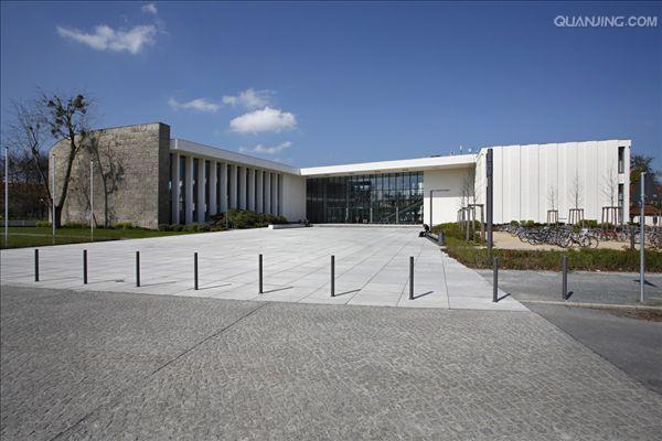 data-lemmaid="4143106">柏林大学 /a>,主校址位于柏林dahlem,是德国