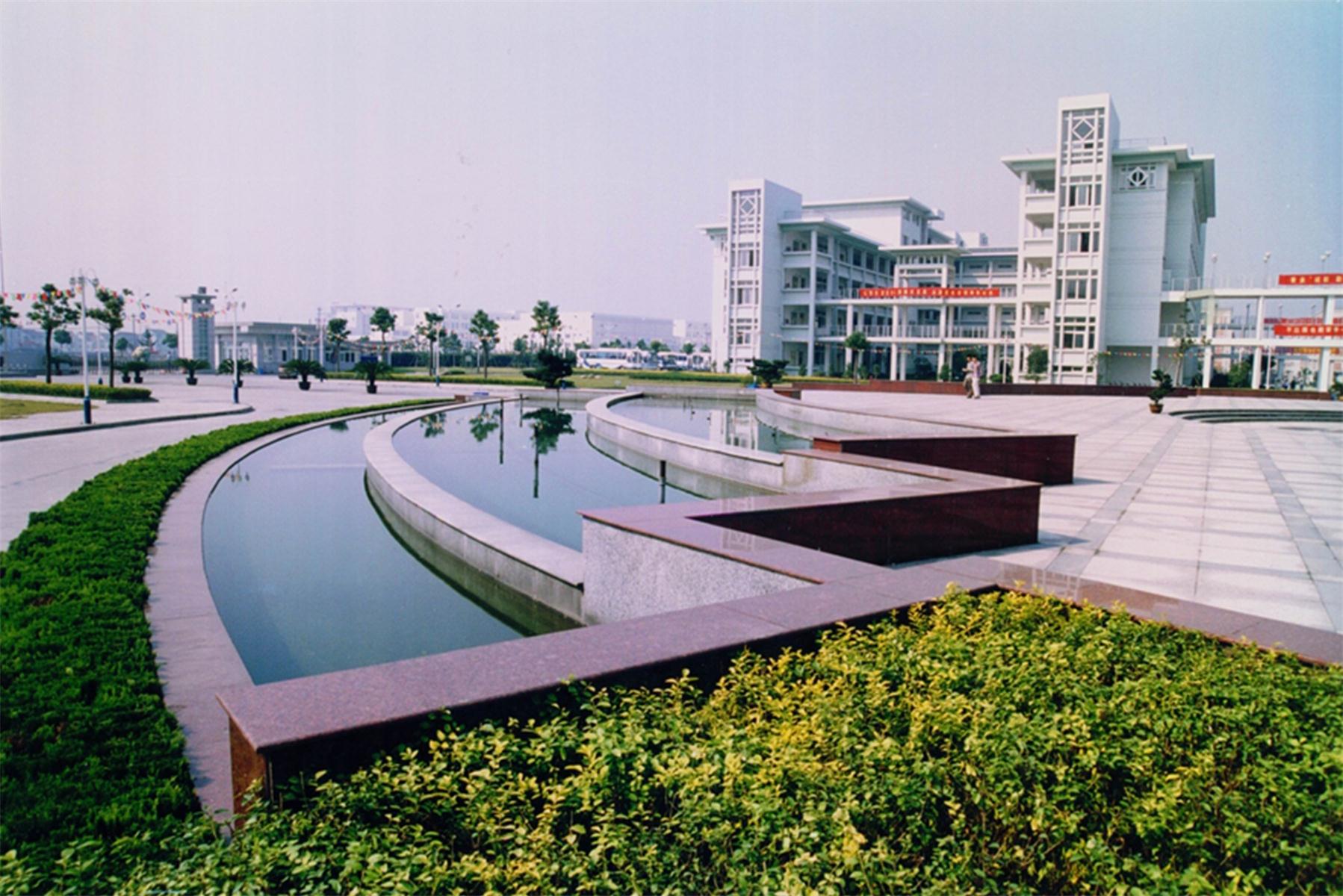  p>浙江商业职业技术学院(zhejiang business college)是一所由 a