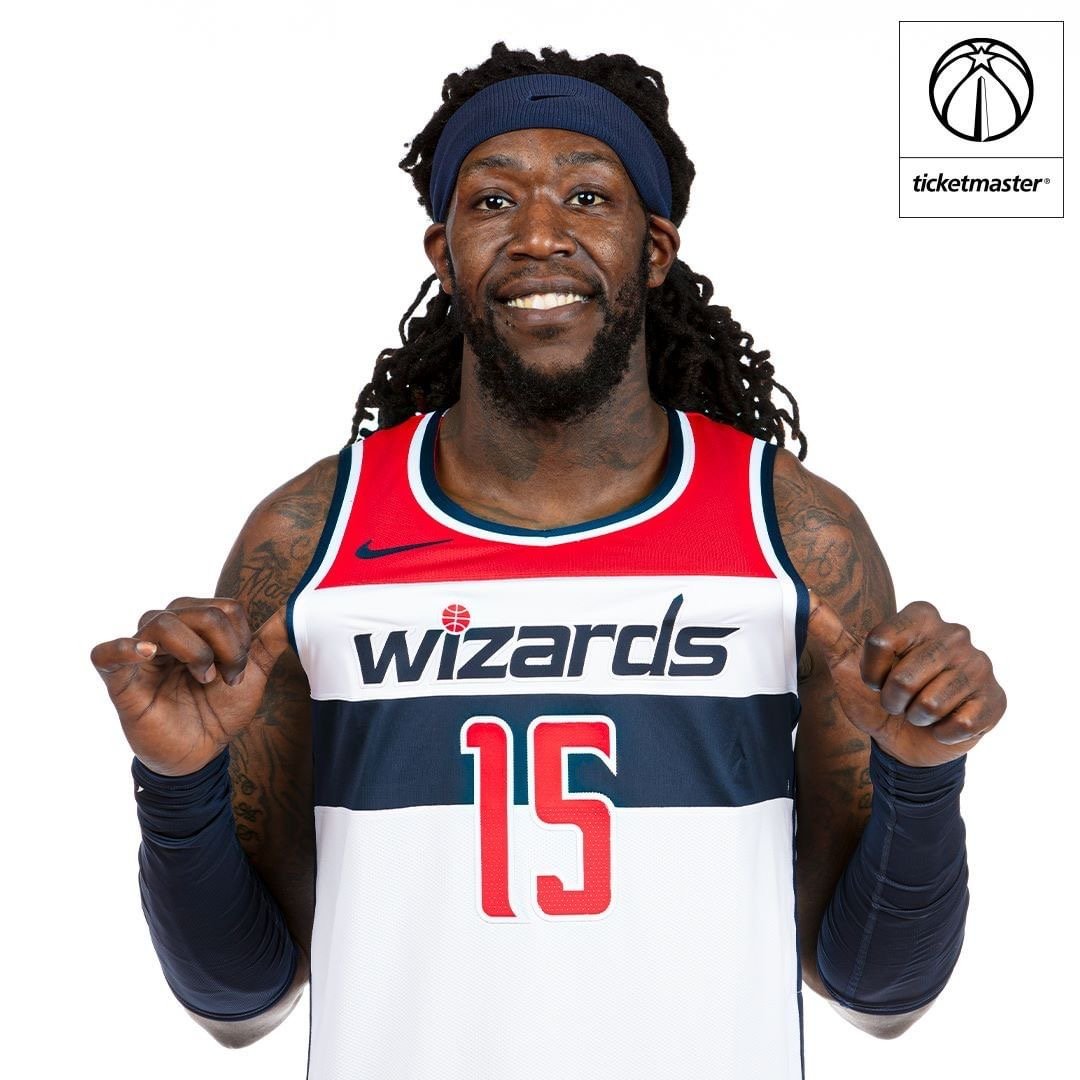  p>蒙特雷斯·哈雷尔(montrezl harrell),1994年1月26日出生于 a