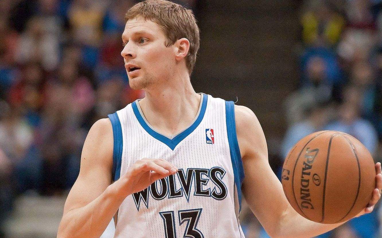  p>卢克·里德诺(luke ridnour),1981年2月13日出生于 a href="#"