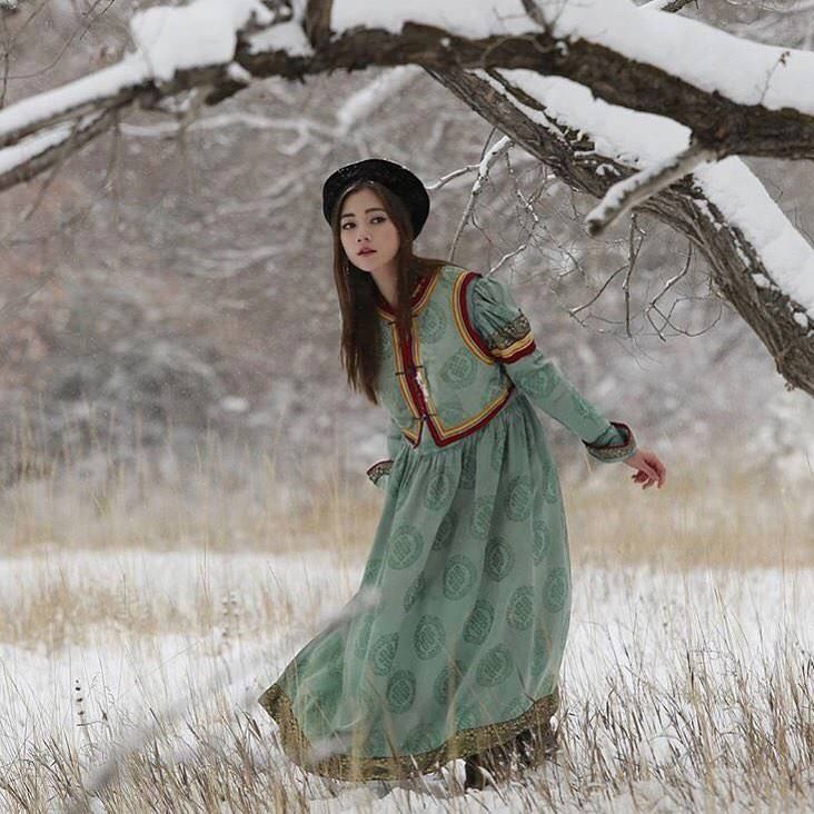 娜然（俄罗斯女演员、模特）_百度百科