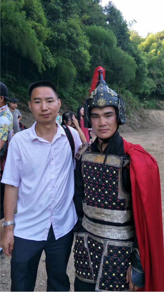 张德林