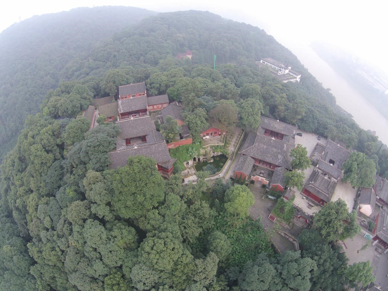 真武山古建筑群,位于四川省 a target="_blank" href="/item/宜宾市
