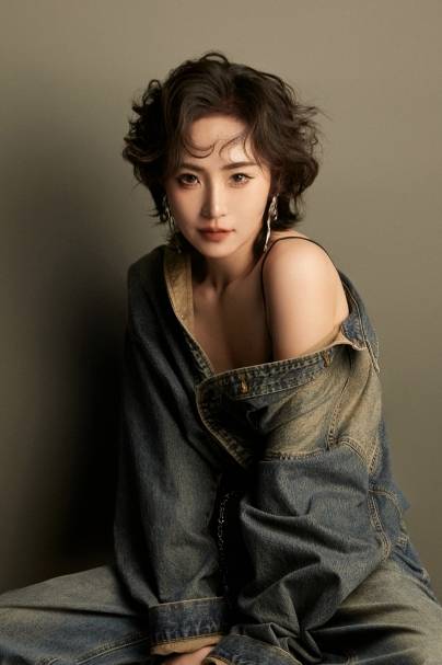 滕宇（中国东方演艺集团舞蹈中心副主任）_百度百科