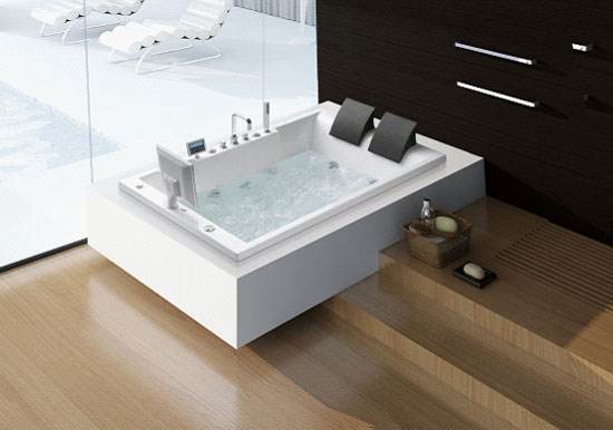 双人浴缸
