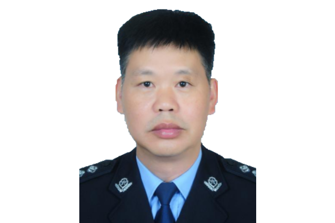 现任贵州省兴义市人民政府副市长,市公安局党委书记,局长,督察长,市