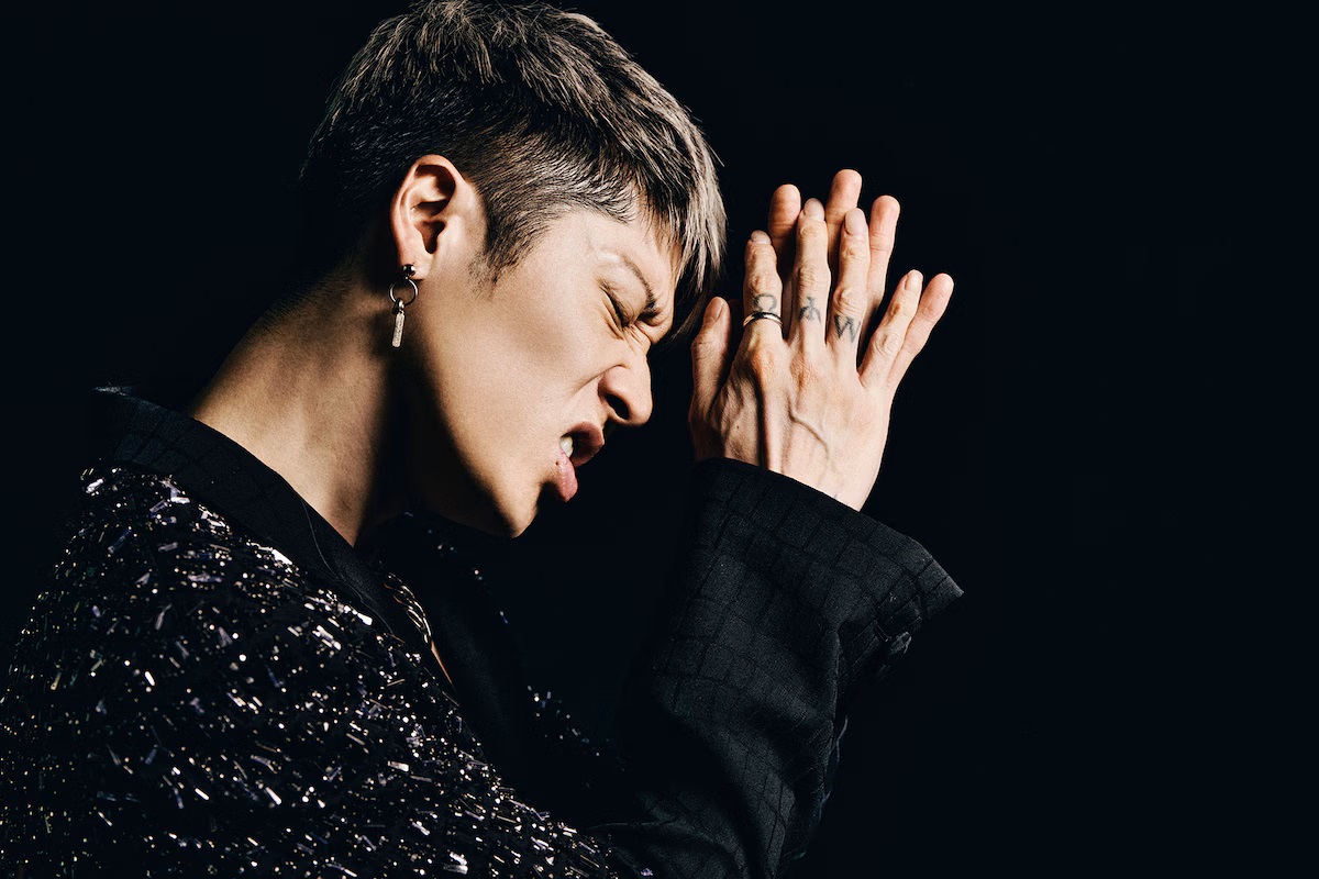 ,本名石原崇雅,1981年9月14日出生于日本大阪府,日本男歌手