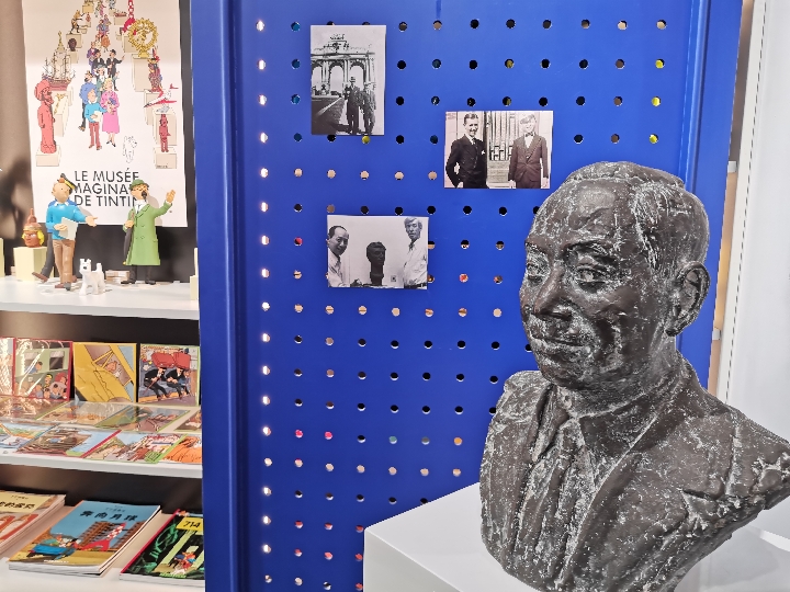 中国首家《丁丁历险记》专营店在沪开业_百科TA说