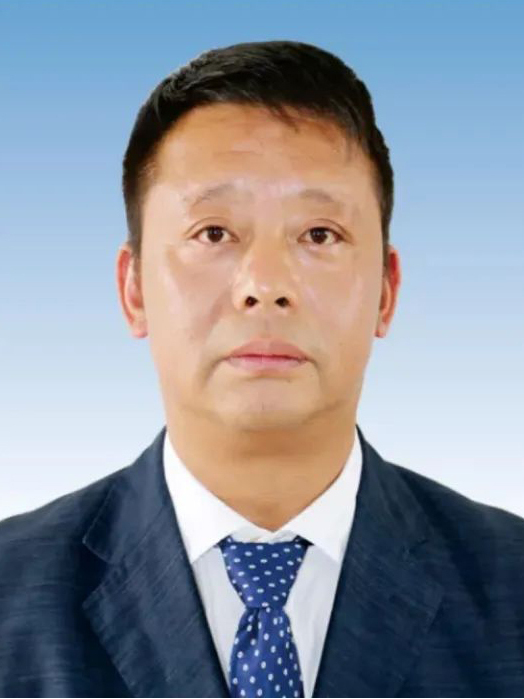 ="tzckufiwlacw">现为云南省丽江市古城区投资控股集团天和公司负责人