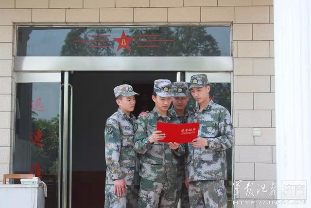  p>"杨根思连"是人民解放军第20集团军机步58旅3连的荣誉称号.