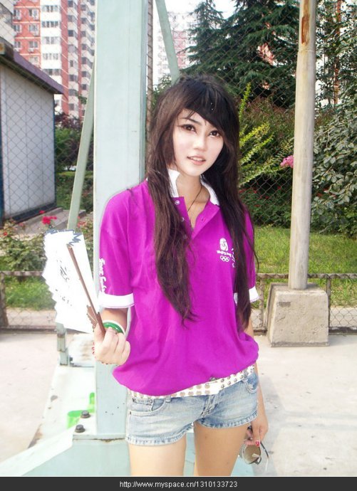  p>孔燕松,1988年出生,北体大学学生.