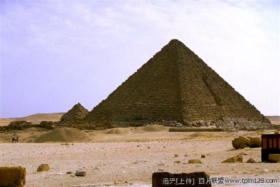 古代埃及金字塔