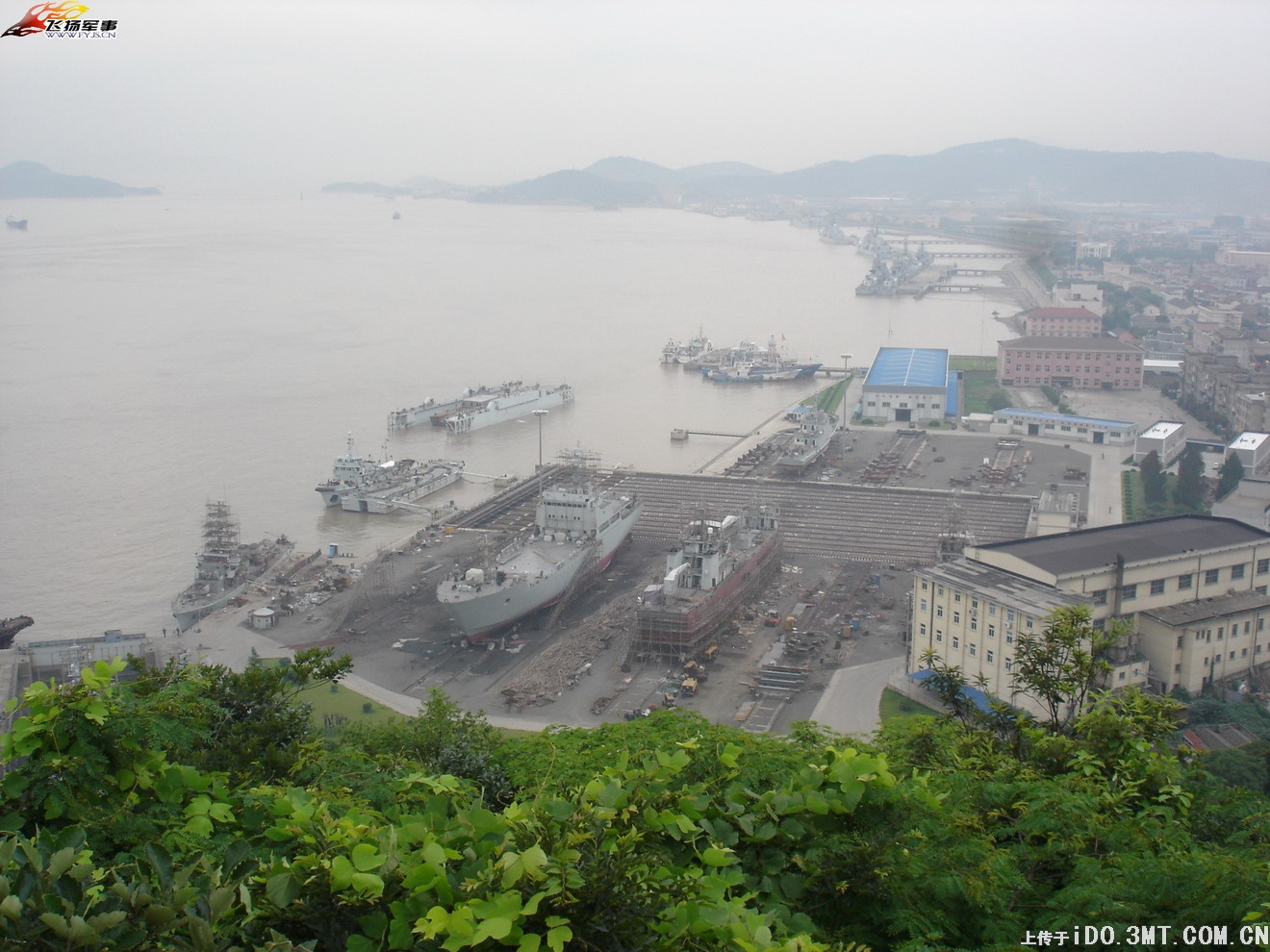  p>军港,军队使用的 a href="#">港口 /a>,专供海军舰艇使用的港口,供