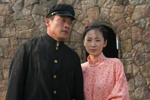 《眼中钉》是由俞钟执导,丁海峰,徐筠,薛山,王奎荣,高明等主演的电视