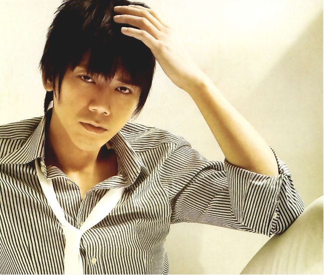  p>信(shin),本名苏见信,1971年5月14日出生于台湾省,中国台湾男歌手