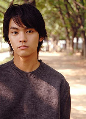 やぎら,yuya yagira) /i> ,1990年3月26日出生于日本东京,日本男演员