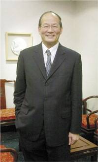卢峰海_百度百科