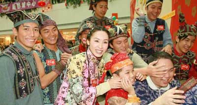  p>《十兄弟》是 a target="_blank" href="/item/香港电视广播有限