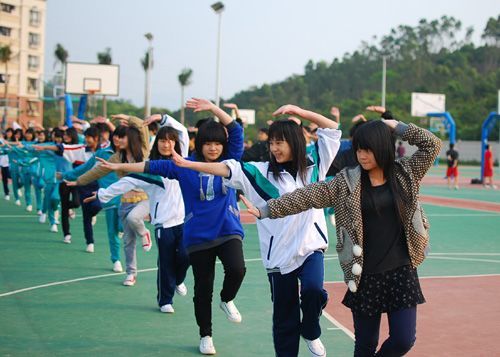 阳西县第二中学