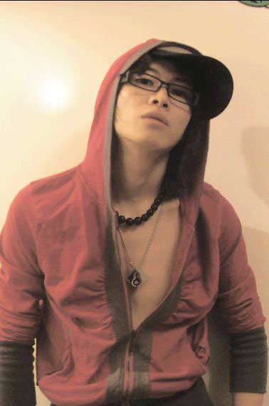 data-lemmaid="10327113">莲花府邸 /a>驻唱歌手,2009年10月" a