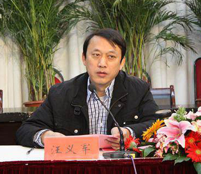 县委党校校长,县委组织部部长2011年4月任中共肥东县委副书记,县委