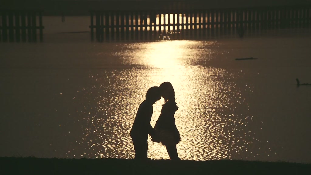  p>《告白》是一部2010年日本电影,根据小说《告白》改编而成.