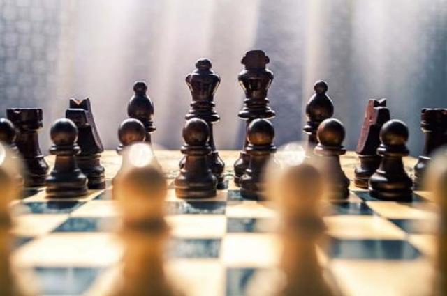天才棋手诸宸：为爱情远嫁中东，如今过得怎么样了？_百科TA说
