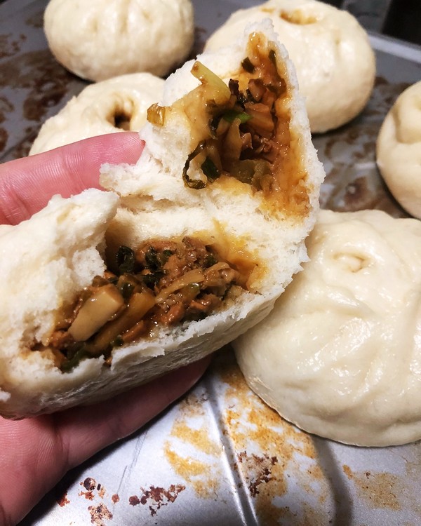 干豆角酱肉包子