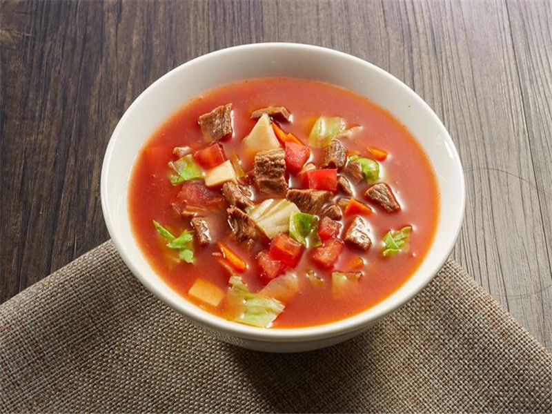  p>苏波汤(俄语"苏波"意为"汤"),由新鲜的 a href="#" data-lemmaid="