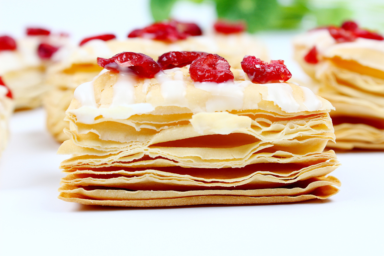  p>酥脆饼干是一道 a target="_blank" href="/item/西式面点/6260313