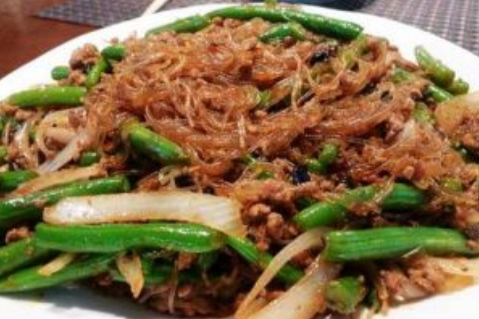 酸豆角炒粉丝