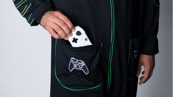 微软Xbox Series X主题连帽卫衣接受预订，售价79.99美元_百科TA说