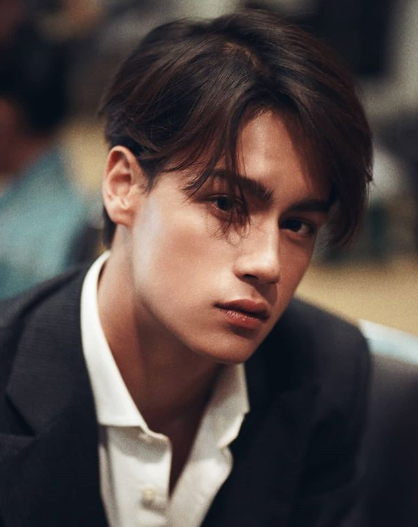 帕瑞斯·因塔拉科玛亚苏特(ice),1998年10月22日出生,泰国男歌手,演员