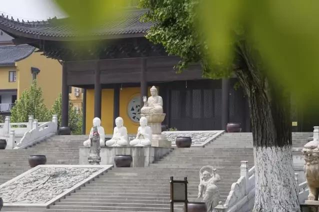  /p> p>据《桐乡地方志》记载,香海禅寺