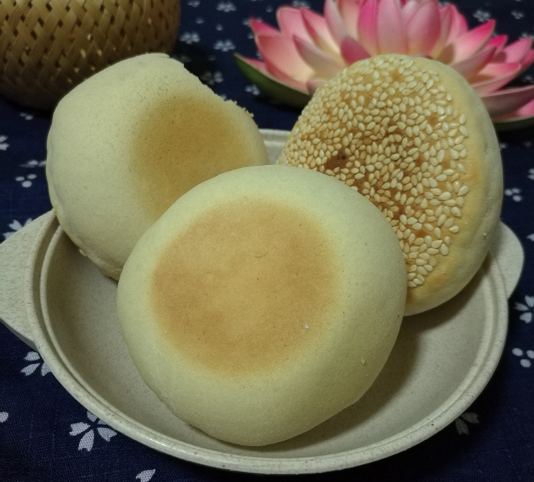  p>空心饼是 a href="#" data-lemmaid="3753343">山西太原市 /a>特色