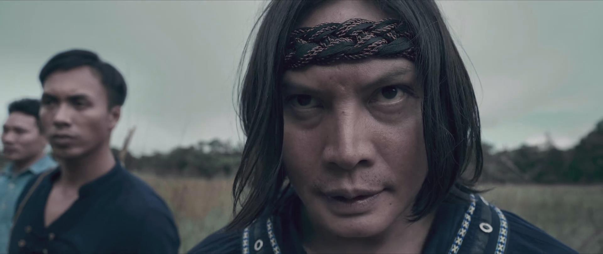 《雾山》是phan anh,ken dinh执导,peter pham等主演的动作片,该片于