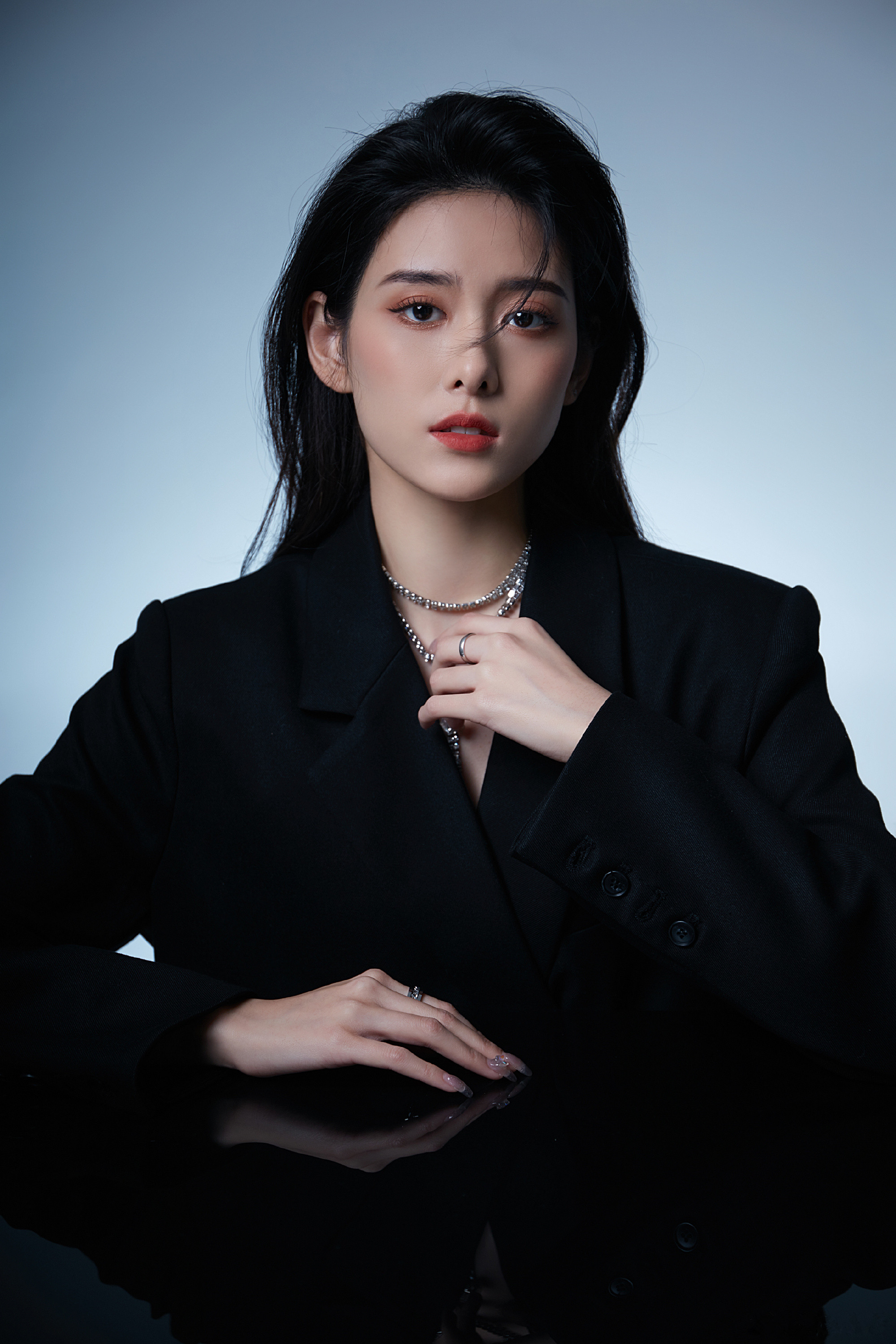  p data-id="2i4iruhhkur">朱嘉倩,1998年11月1