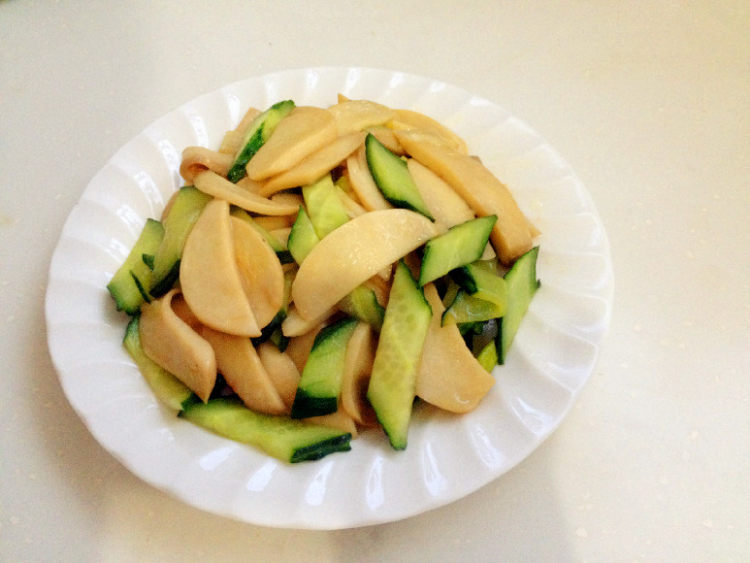 黄瓜炒杏鲍菇