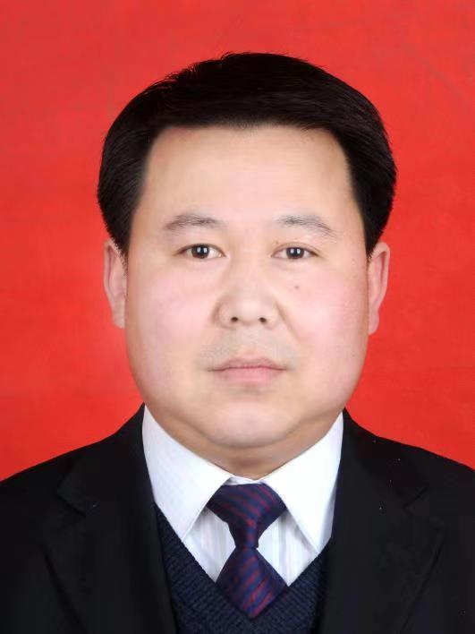 现任陕西省延安市志丹县人民政府党组成员,副县长.