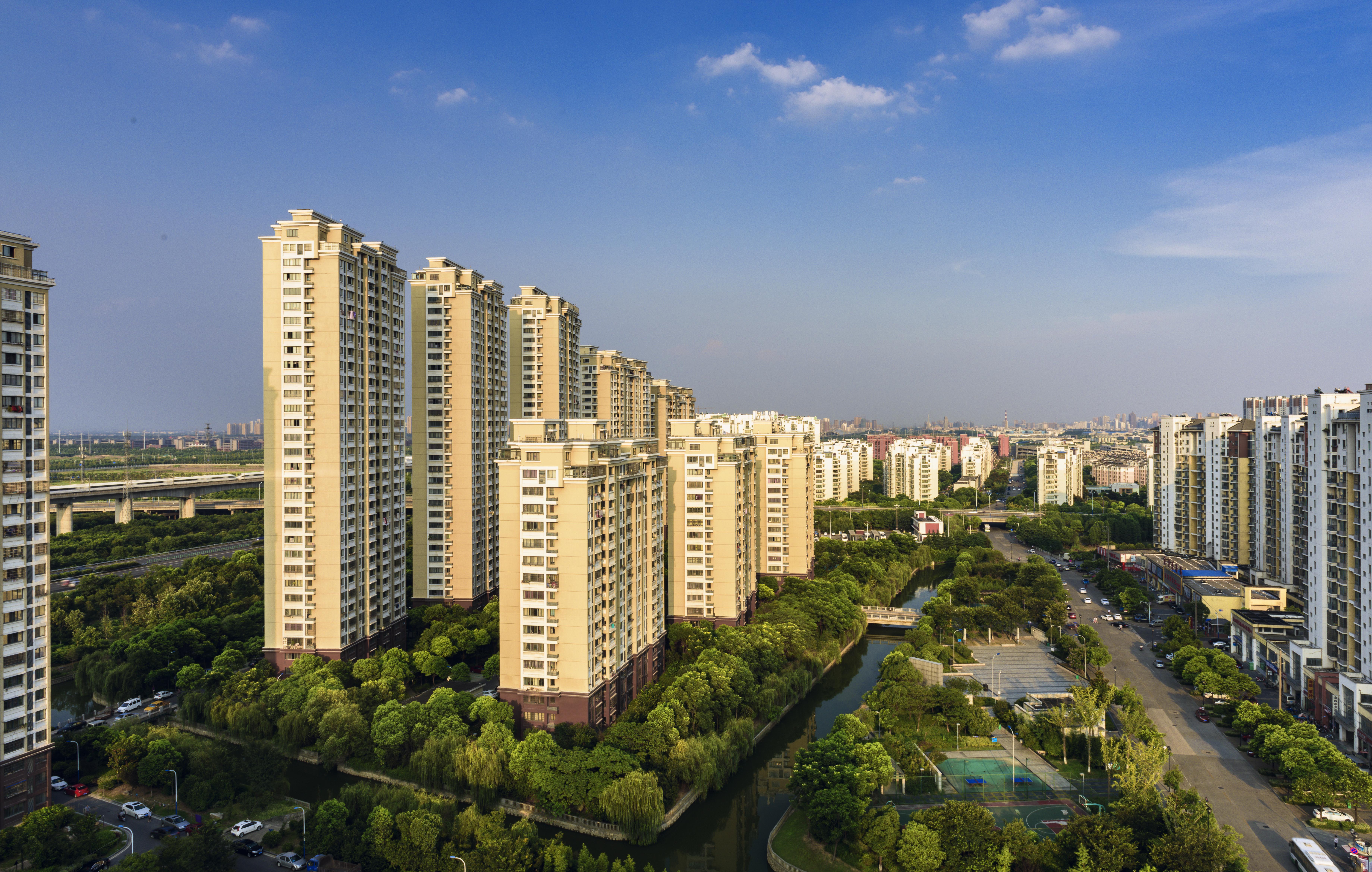 生命健康产业园区(薛家镇)坐落于常州国家高新技术产业开发区中部区域