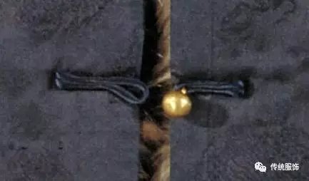 古人服饰上的“纽扣”，揭露了怎样历史的恩怨与传统的启示？_百科TA说