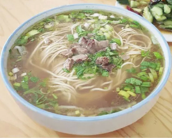 牛肉清汤面