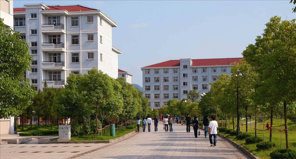 浙江宇翔外国语学院