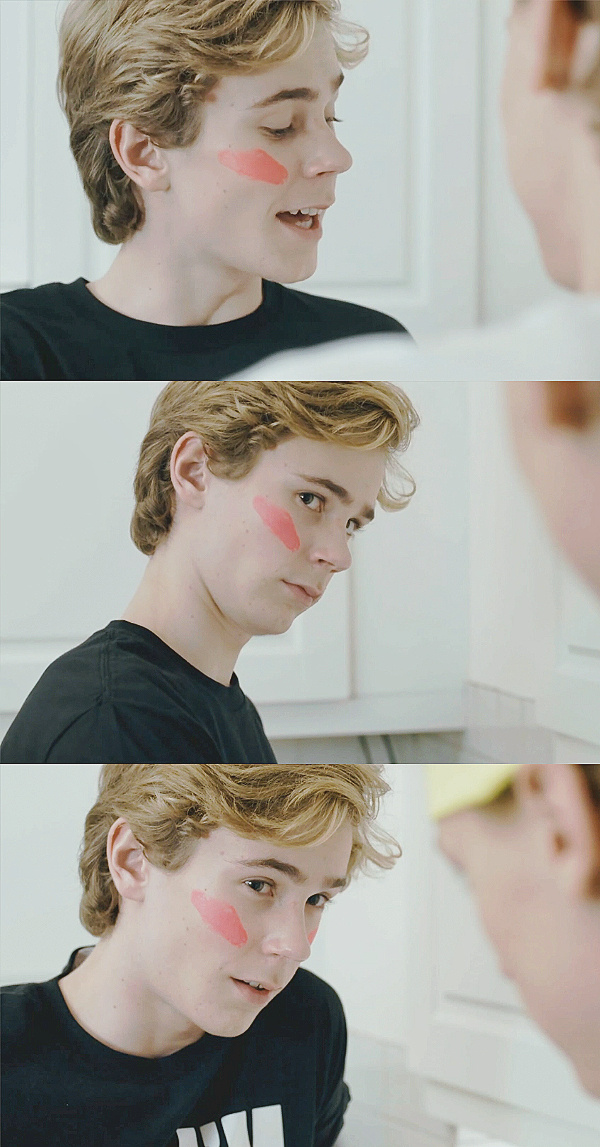  p data-id="gnwonbb1je">tarjei sandvik moe,1999年5月24日出生于 a